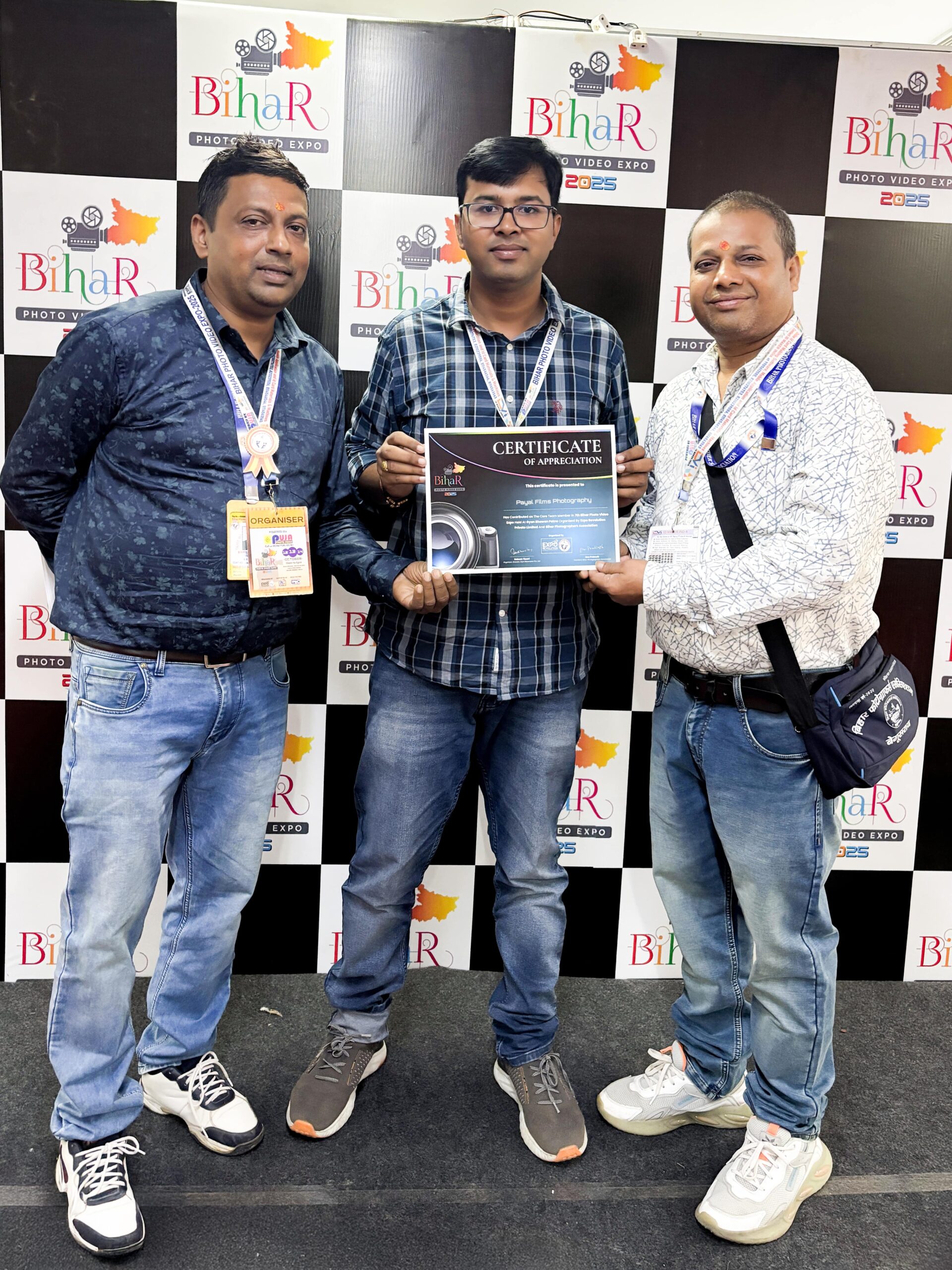 Payal Films receiving Certificate of Appreciation at Bihar Photo Video Expo 2025 - Award winning wedding photographer in Bihar Keywords: